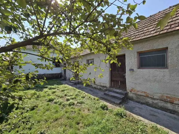 Eladó családi ház, Fertőd 3 szoba 117 m² 49.9 M Ft