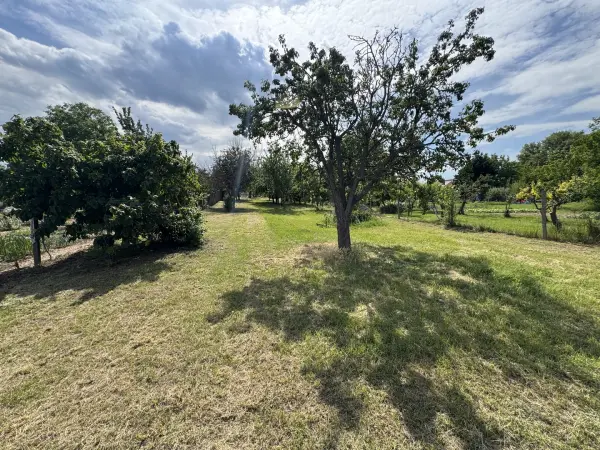 Eladó családi ház, Újkér 5 szoba 140 m² 54.9 M Ft