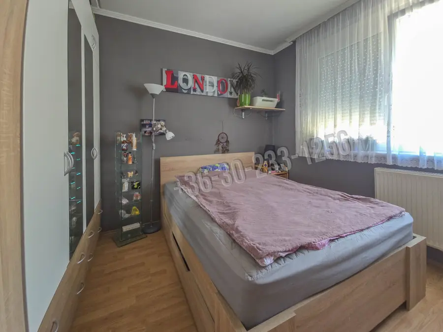 eladó panellakás, Sopron